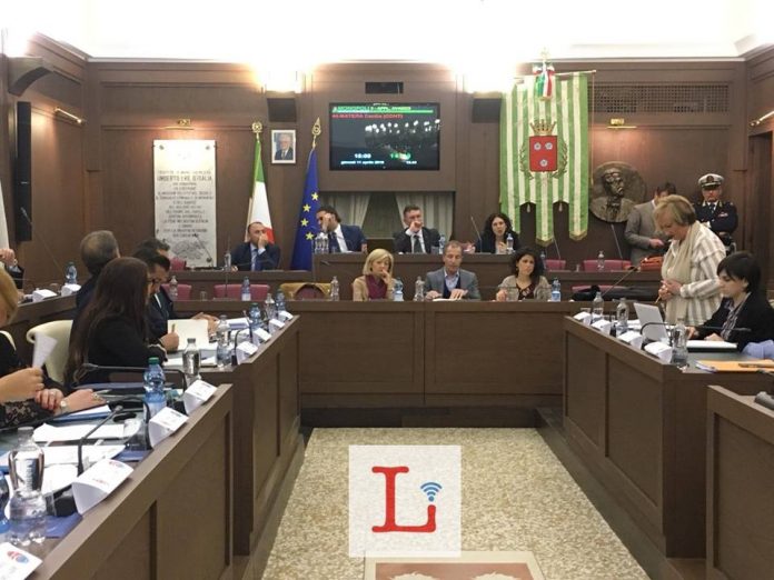 Live dal consiglio comunale 1