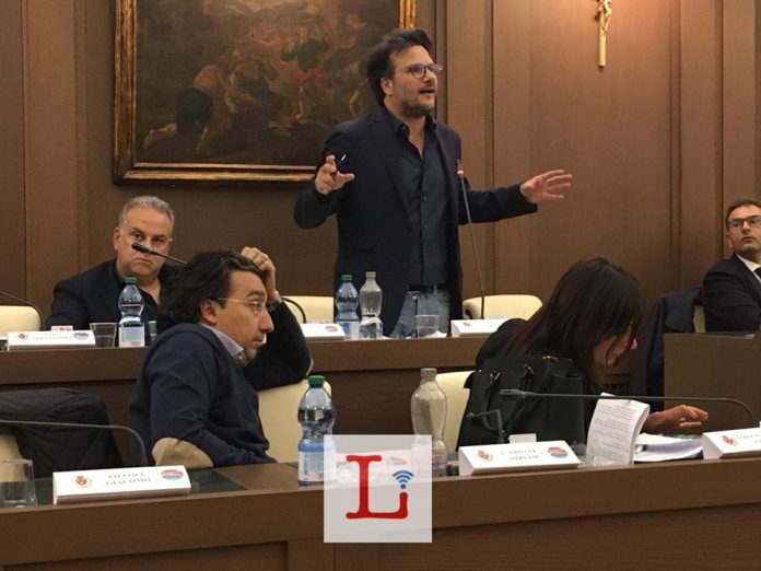 Live dal consiglio comunale 6