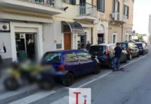 Corso Umberto, moto investe un pedone