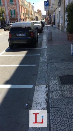 Il borgo si tinge di nuove strisce blu anello dedicato a motocicli e veicoli commerciali 1
