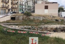 Lido Bianco, frana una parte della scogliera