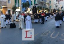 FOTO & VIDEO | Santi Medici, una tradizione che si rinnova. Oggi l’ultimo giorno di festa