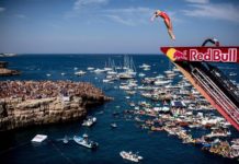Tuffi dalle grandi altezze, dal trampolino del Red Bull Cliff Diving di Polignano al Pronto Soccorso del San Giacomo red bull