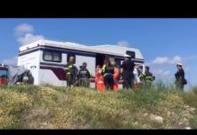 VIDEO | Turista rinvenuto senza vita all’interno del suo camper. Sul posto le forze dell’ordine