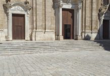 FOTO | Cattedrale, puliti “tunnel” e sagrato