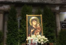 FOTO | Madonna della Madia, l’intronizzazione dell’immagine apre la festa