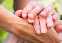 V-Day: Maria, 94 anni, domani sarà la prima ospite Rsa a vaccinarsi in Puglia