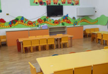 Contrordine: una nuova ordinanza riapre i nidi. Nessuna frequenza in aula per i figli dei sanitari