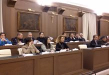 Piano casa, nulla di fatto. La maggioranza lascia l’aula e cade il numero legale