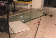 Attacco alla cultura, vandali in azione al caffè letterario