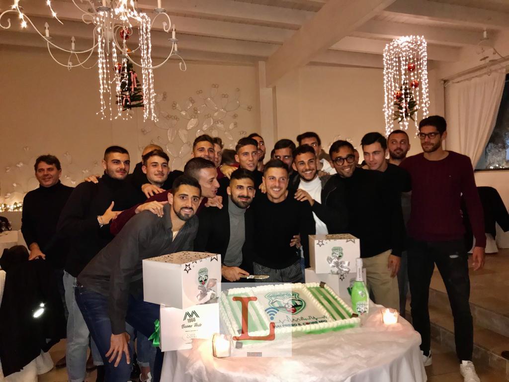 Una Cena Biancoverde Per Gli Auguri Di Natale Del Monopoli