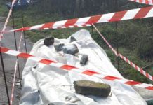 VIDEO | Aratico, la segnalazione di un lettore: “Amianto da un anno a bordo strada”