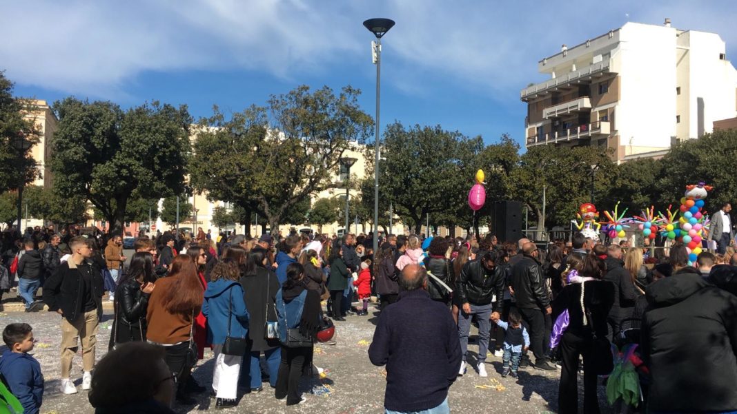 Grande festa per l'ultimo giorno di