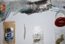 Il cane poliziotto scopre la droga occultata in casa, denunciato 32enne a Monopoli