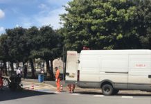 Ripartenza strisce blu, Papio insiste: “La piazza non poteva diventare pedonale?”