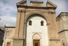 Dal 18 maggio ritornano le messe. Comunione con guanti e mascherina