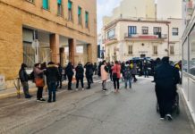 Monopoli, il M5S al sindaco: “Posticipare il rientro a scuola. Prima tamponi per gli studenti”