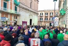 Lettera ai vescovi: “Riapre tutto e dite no alle feste patronali? Decisione senza confronto”