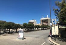 Flop dei tavolini al borgo, Manisporche: “La piazza solo uno scrigno per le strisce blu”