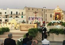 La Madia 2020, celebrazione intima e sentita. La fede oltre le luci e i fuochi