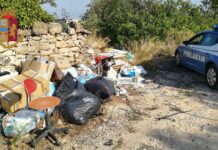 Beccato a smaltire i rifiuti in maniera irregolare in via Conchia, denunciato