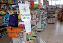 Monopoli, torna “La scuola sospesa”: materiale di cartoleria per i bimbi bisognosi