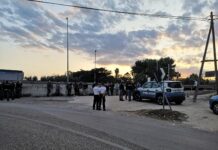 Marina del Mondo, sbarcano migranti. Le forze di Polizia e il sindaco sul posto