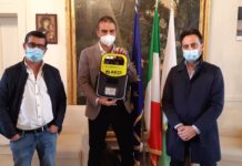Monopoli cardioprotetta, Orizzonti Futuri dona alla città il terzo defibrillatore