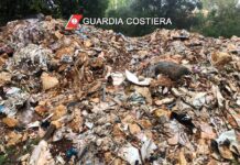 Rifiuti pericolosi tombati nel sottosuolo, due indagati per inquinamento ambientale
