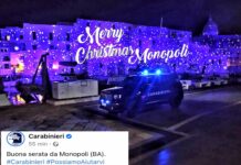 Sulla pagina Facebook dei Carabinieri uno scatto di Monopoli per gli auguri