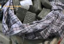 Traffico di droga e sigarette, la centrale a Polignano: 8 arresti, 23 indagati