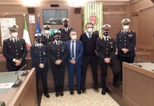 Hanno salvato famiglie intrappolate in auto tra acqua e fango, encomi per gli agenti di Polizia Locale