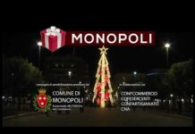 VIDEO| Monopoli, al via la campagna natalizia: quest’anno i regali si comprano nei negozi sotto casa
