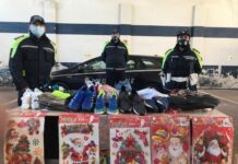 Abbigliamento, accessori e giocattoli: 1.447 beni sequestrati a Monopoli donati a cittadini bisognosi