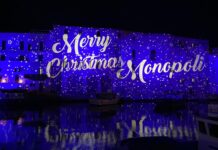 Monopoli, magia di luci di Natale al porto: la grande bellezza è qui