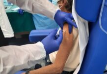 Anelli: “Vaccini a operatori di una coop di pulizie e a loro parenti”, la Asl: “Nessuna irregolarità ”