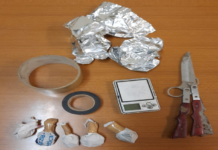 Putignano, arrestato pusher 36enne: nel giubbotto 5 dosi di eroina