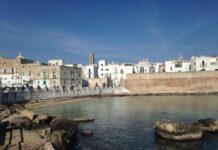 Monopoli, aumentano i positivi tra i giovani: in tutto 32 casi. Vaccinazioni sprint: oltre 4.200 in una settimana