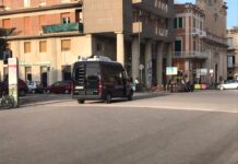 Monopoli, con la cocaina in piazza Vittorio Emanuele: arrestato 52enne