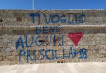Scritta sul molo a Monopoli, la lettrice: “No, non sono io quella Priscilla”