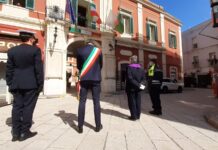 A Monopoli 53 vittime del Covid in un anno. Annese: “Loro sono i nostri caduti”