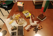 In giro in auto con 20 grammi di eroina, arrestato 46enne