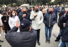 Annese in piazza: “È il momento di scelte che non escludano alcuni operatori rispetto ad altri”