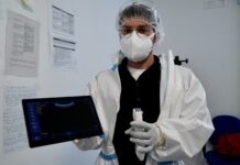Covid, un’ecografia a domicilio per individuare i segni precoci di una polmonite interstiziale