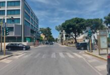 Ciclista di Monopoli travolto da un’auto all’incrocio tra via Trieste e via Veneto