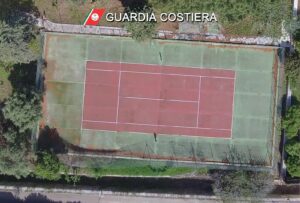 007 Campo tennis