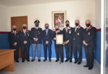 I 90 anni del Cavaliere Russo, il Questore di Bari in commissariato per festeggiarlo