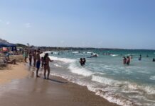 Monopoli, ordinanza modificata: si può fare bagno al Capitolo