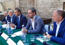 Rifiuti, si fa chiarezza sul servizio. Oggi un incontro tra i sindaci dell’ Aro/Ba 8