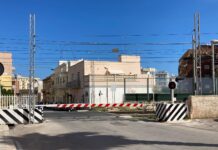 Monopoli, via 3 passaggi a livello. Sostituiti con sottopassi e cavalcaferrovia